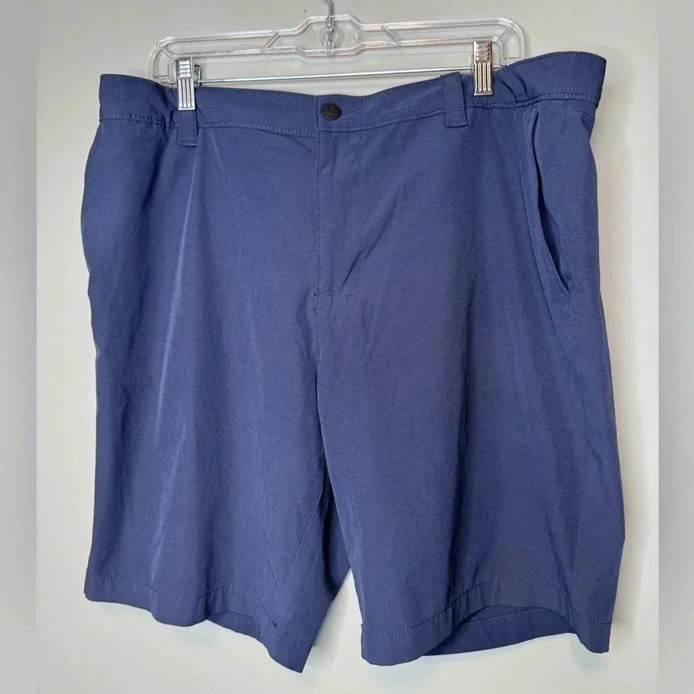 Banana Republic Men’s 10‎ inch Shorts Navy Blue Size 38